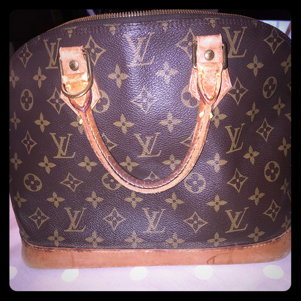 Louis Vuitton alma